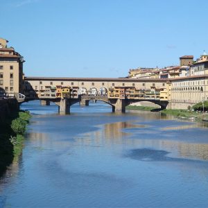 イタリア